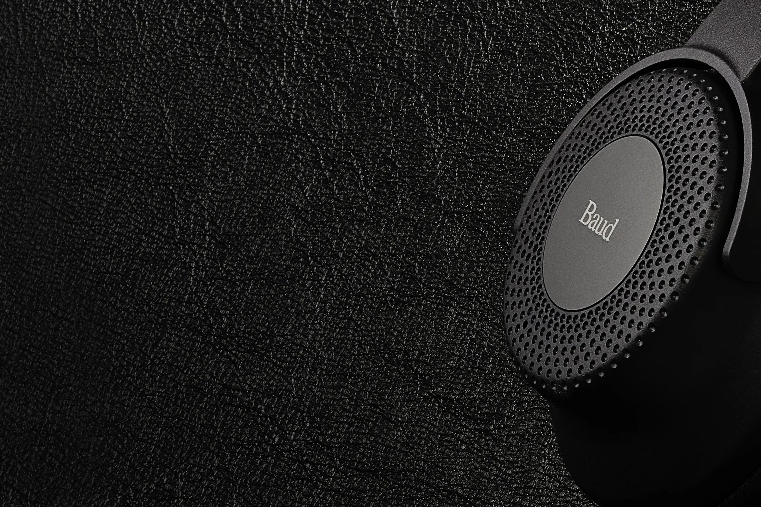 baud gaming and music headphones